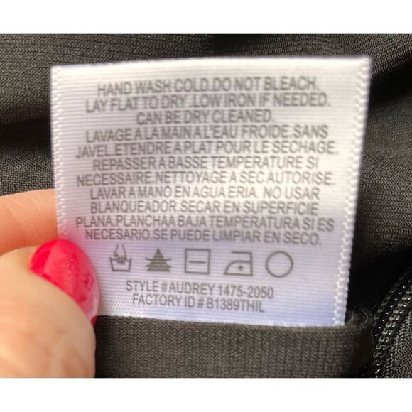 Dress the Population Audrey Plunge Neck Lace Overlay Midi Dress, Size Medium - Picture 16 of 16